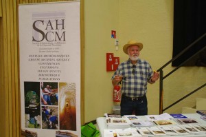 17)Joël Morin  présentation des  livres édités par la SAHCM