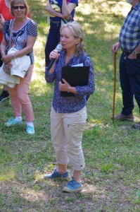 1)Sylvie Thomas de l'atelier du patrimoine, notre guide pour cette promenade