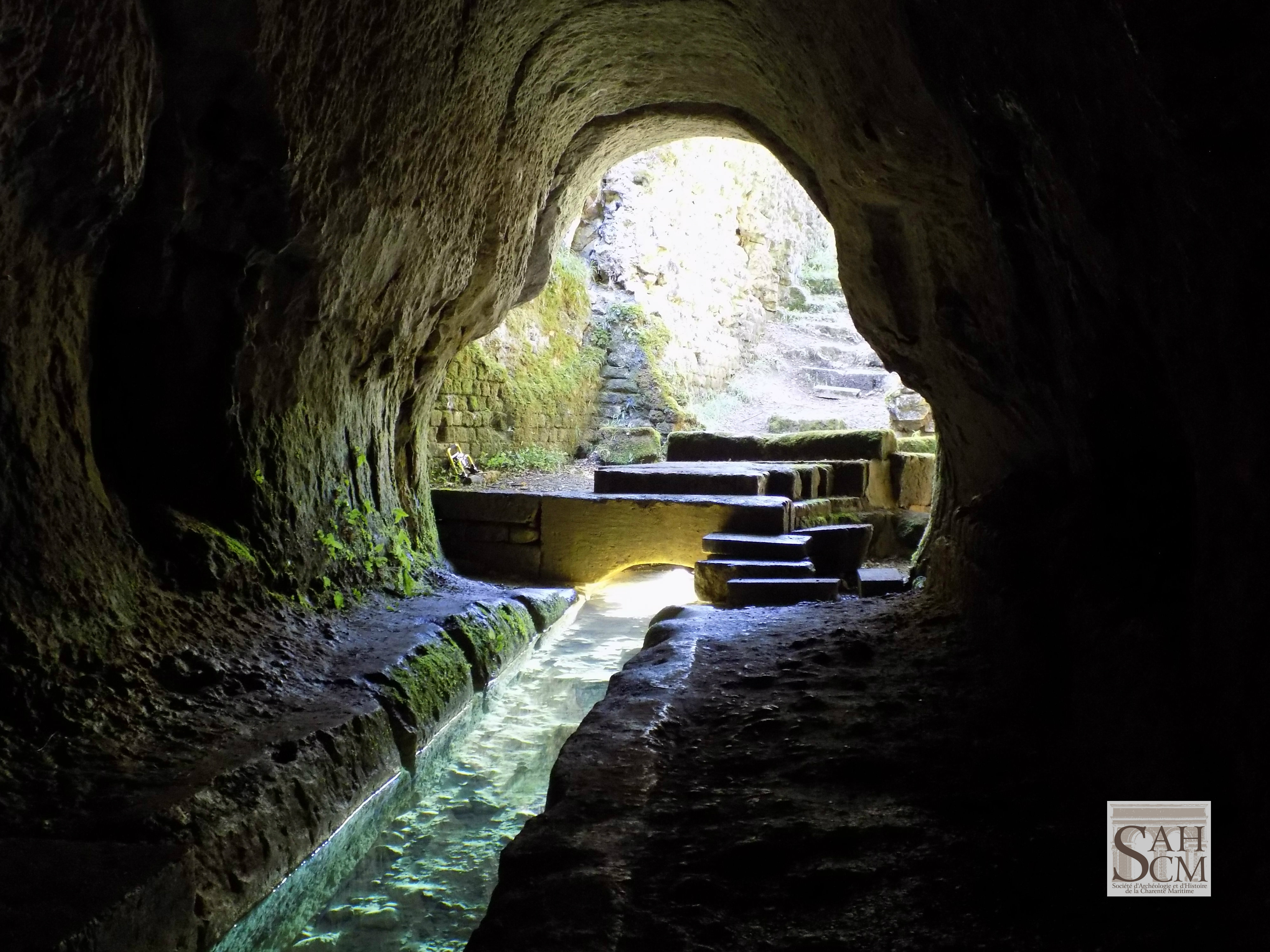 Hypothèse de restitution de la source de la Grand-Font